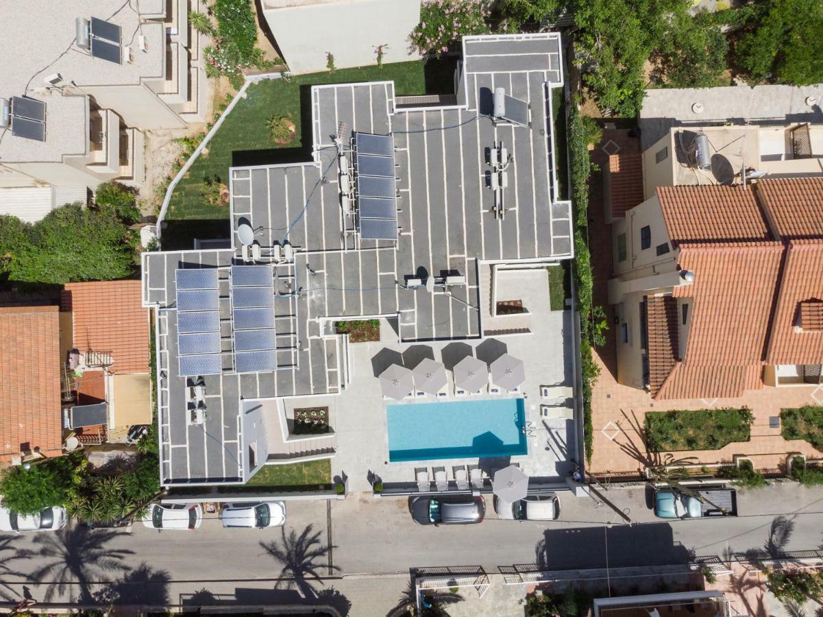 Athina Suites Luxury Suites Near The Sea Platanias Platanés Exterior foto